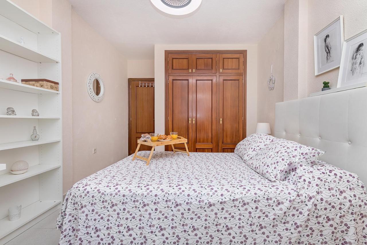 Sunshine Balcony- La Caleta Apartman Caleta De Velez Kültér fotó