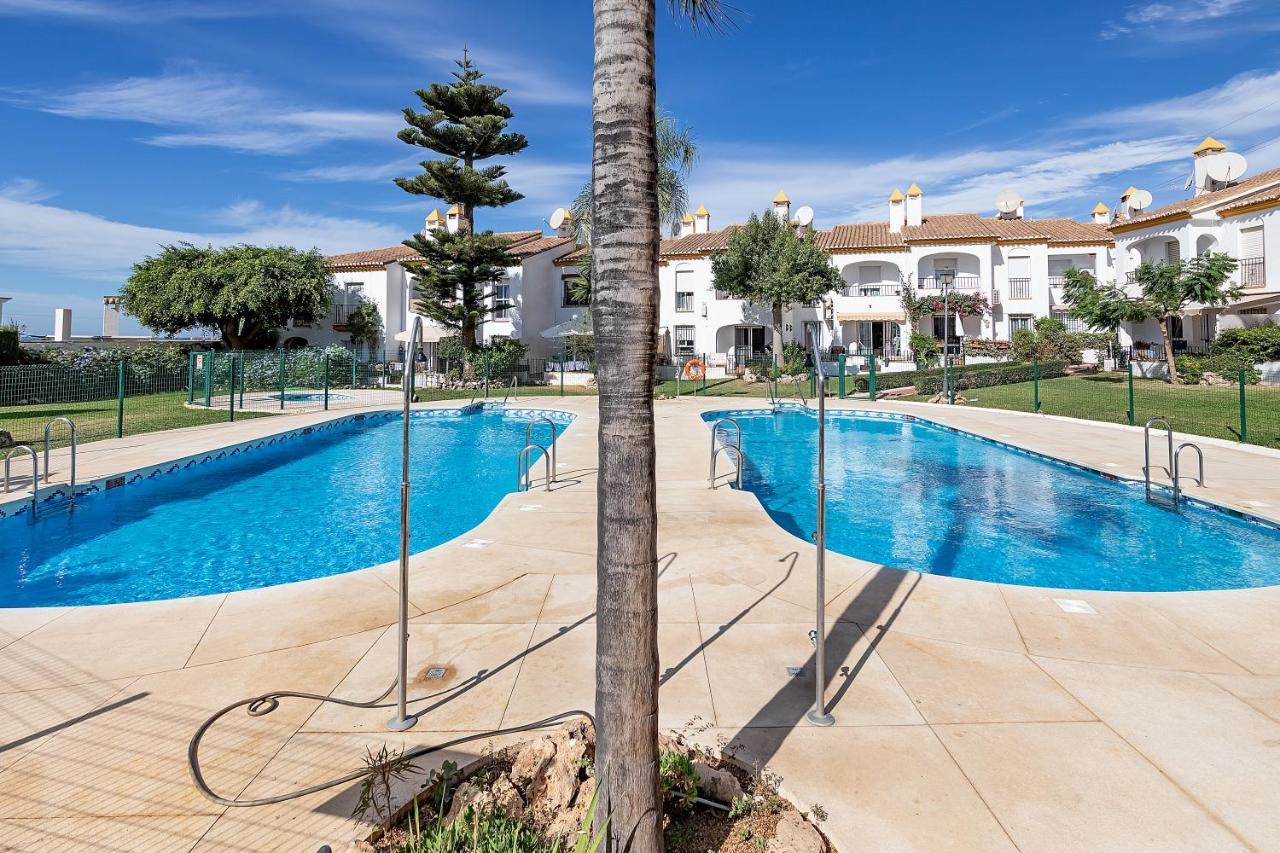 Sunshine Balcony- La Caleta Apartman Caleta De Velez Kültér fotó